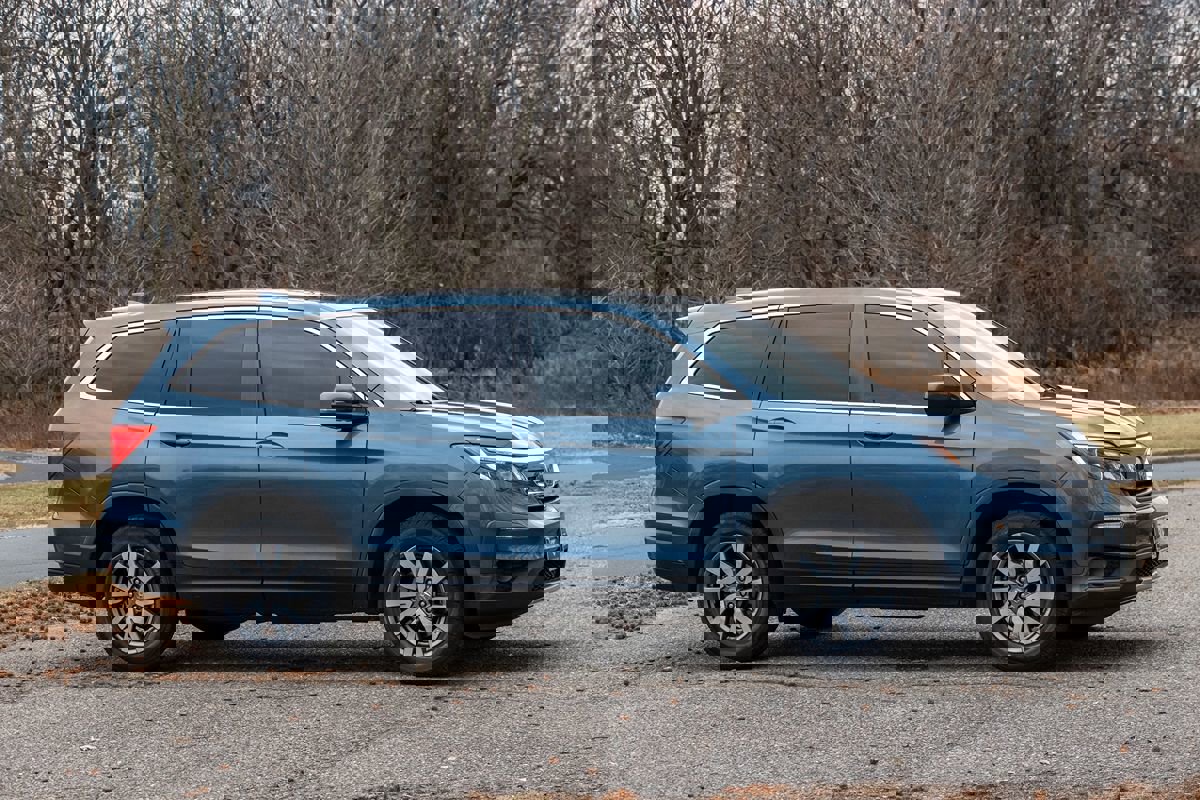 Used 2021 Honda Pilot EX-L image 3