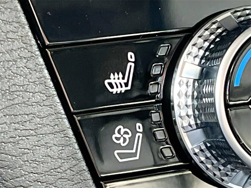 New 2026 Mitsubishi Outlander SEL FWD image 23