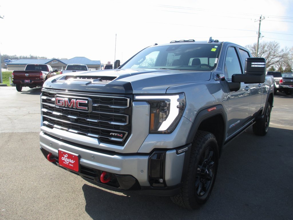 Used 2026 GMC Sierra 2500 AT4 w/ AT4 Premium Plus Package image 10