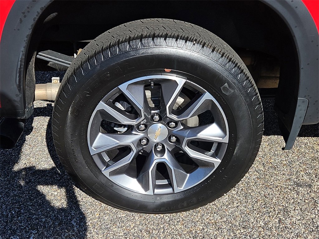 Certified 2023 Chevrolet Silverado 1500 LT image 9