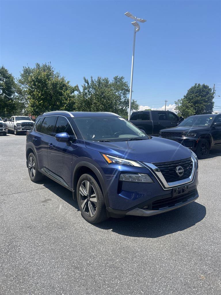 Used 2022 Nissan Rogue SL w/ SL Premium Package FWD image 1