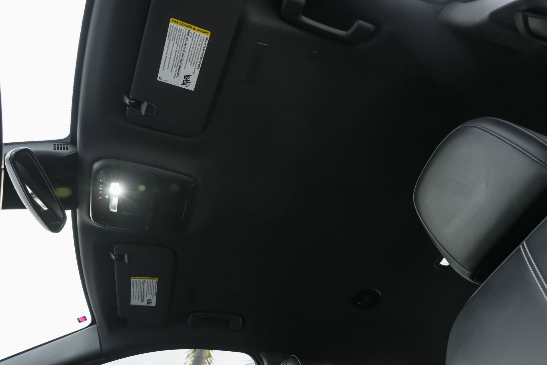 Used 2024 GMC Acadia Elevation image 21