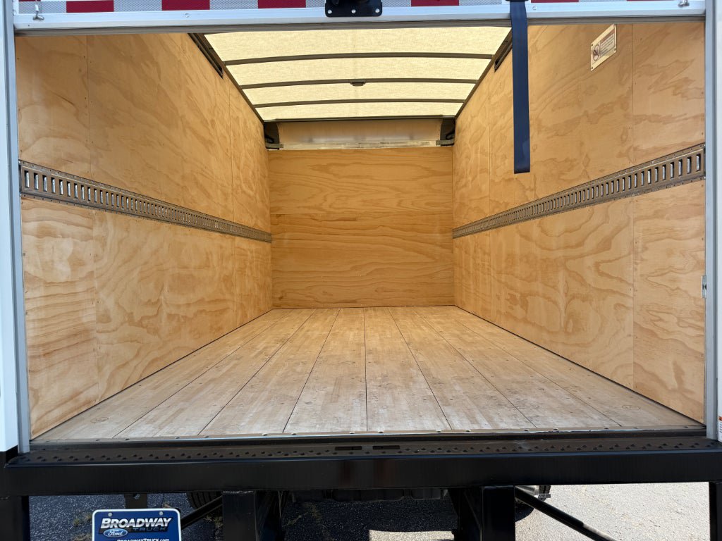 New 2026 Ford F550 2WD Regular Cab Super Duty image 8
