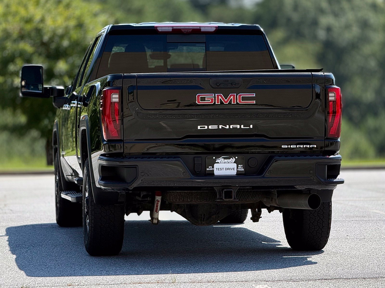 Used 2025 GMC Sierra 2500 Denali w/ Denali Reserve Package AWD/4WD image 5
