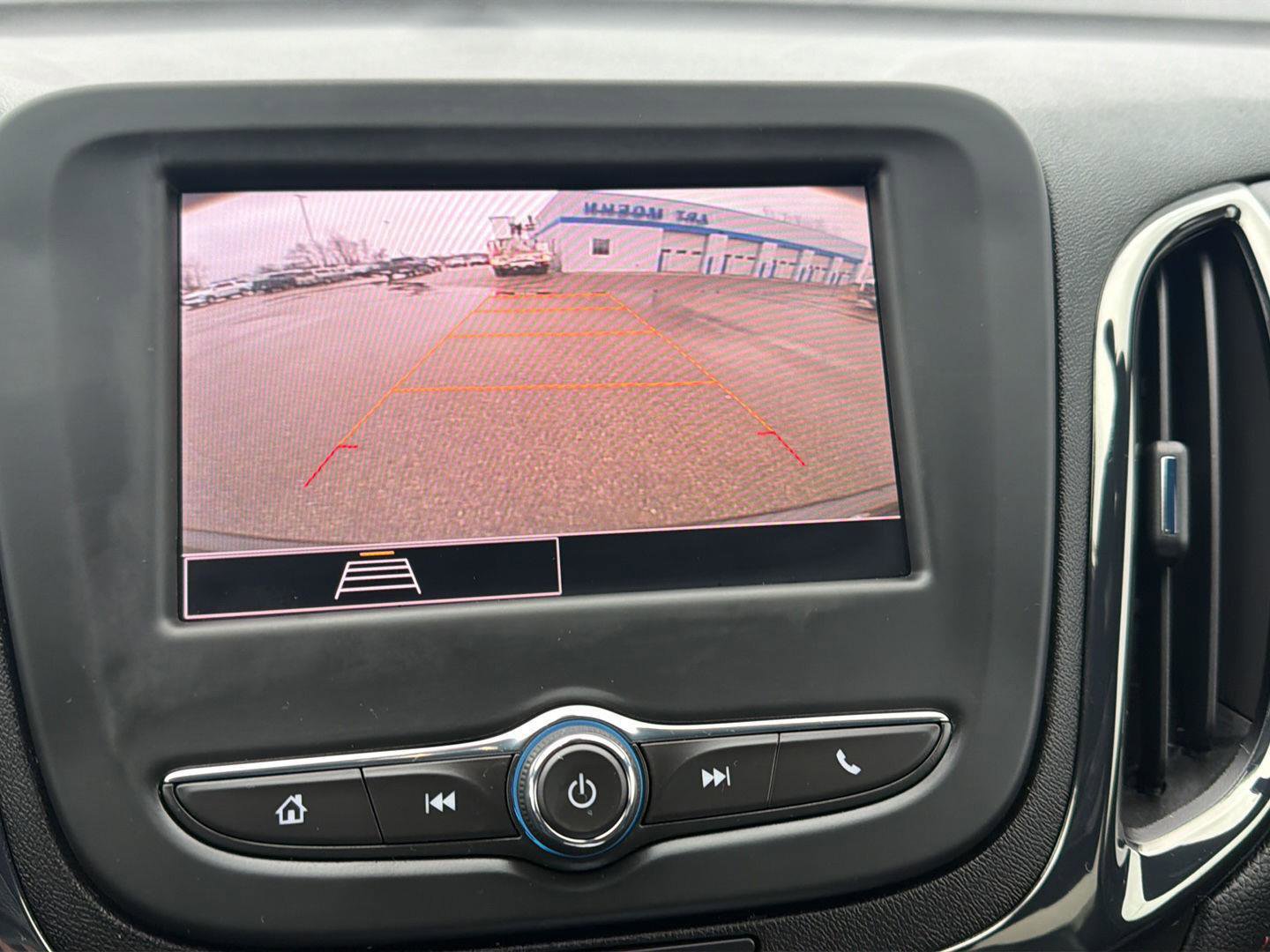 Used 2024 Chevrolet Equinox RS image 19