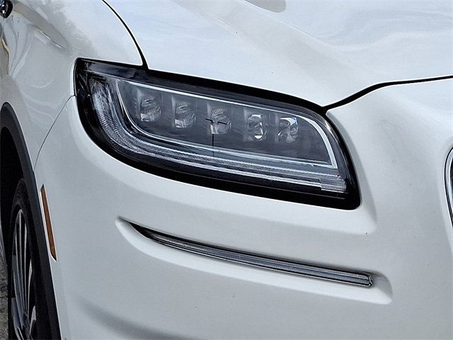 Used 2022 Lincoln Nautilus Black Label w/ Class II Trailer Tow Package image 9