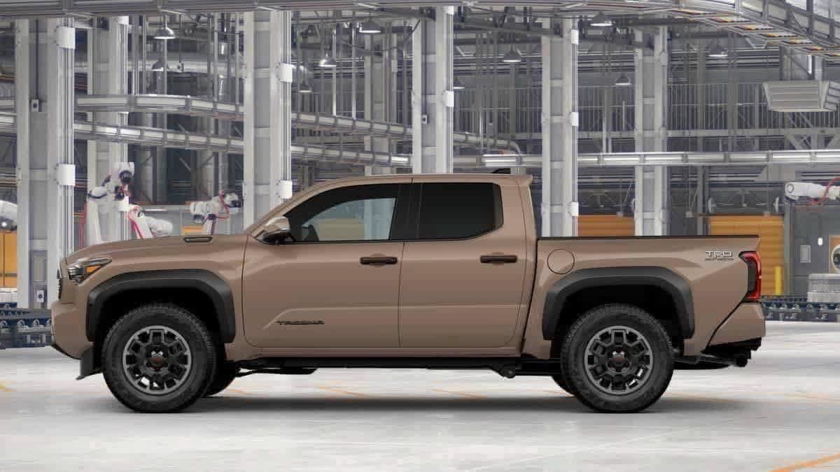 New 2026 Toyota Tacoma TRD Off-Road w/ TRD Off Road Upgrade Package AWD/4WD image 4