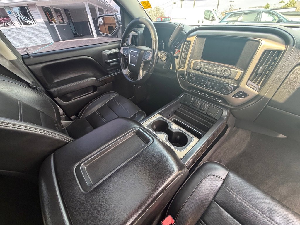 Used 2015 GMC Sierra 1500 Denali w/ Driver Alert Package image 29
