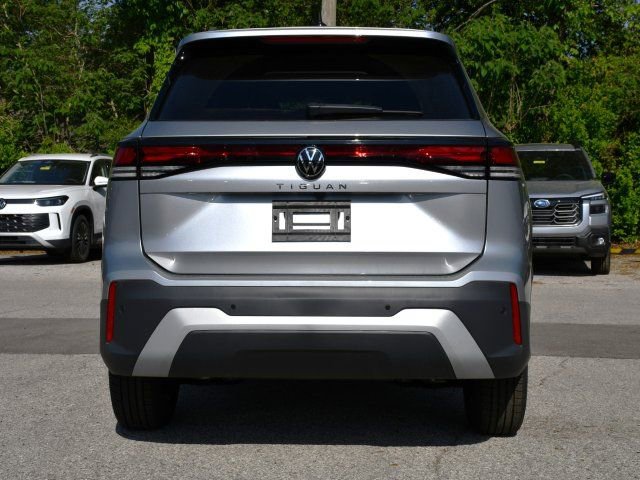 New 2026 Volkswagen Tiguan S FWD image 6