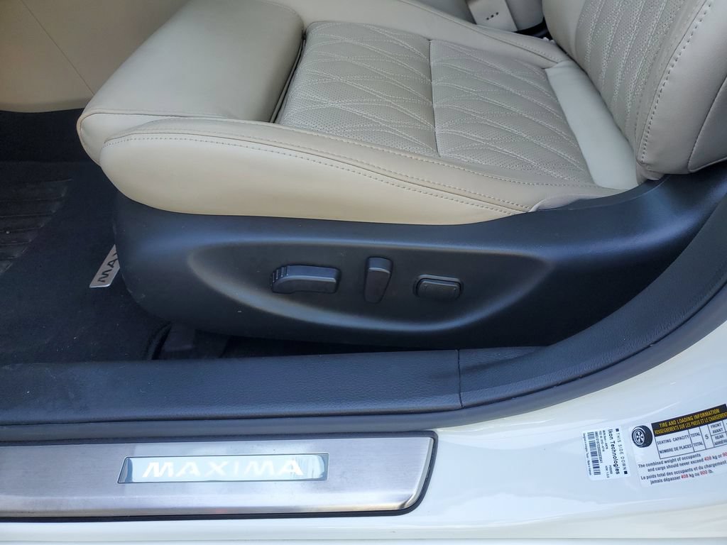 Certified 2023 Nissan Maxima Platinum w/ Sport Mat Group FWD image 18
