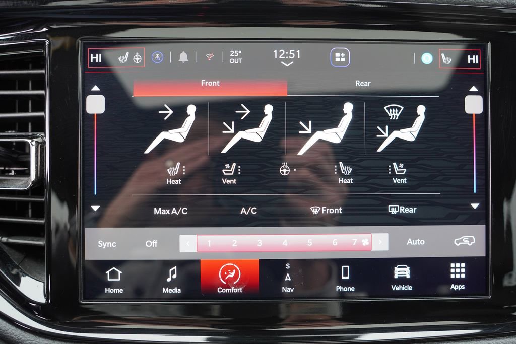 Certified 2024 Dodge Durango GT image 31