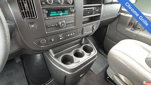 Used 2024 Chevrolet Express 3500 LT w/ LT Preferred Equipment Group RWD image 13