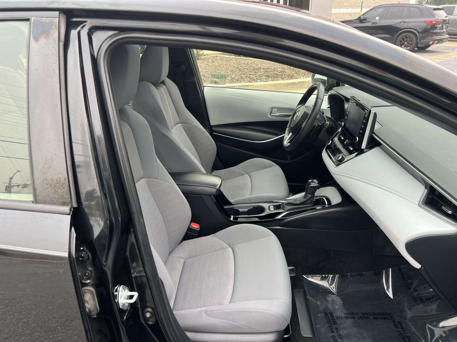 Used 2020 Toyota Corolla SE w/ SE Premium Package FWD image 24