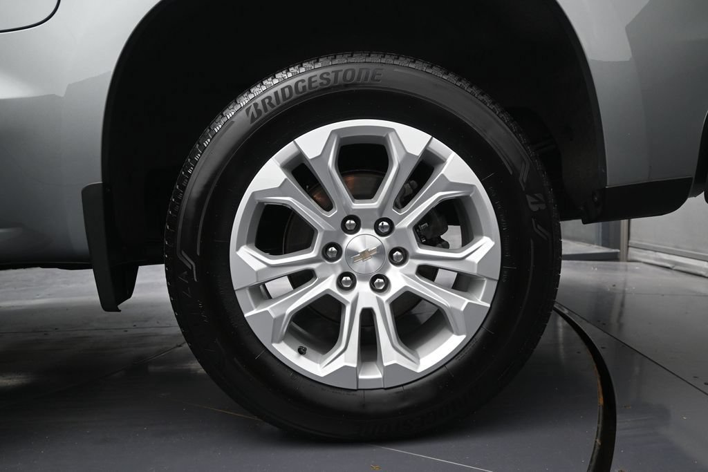 Certified 2025 Chevrolet Silverado 1500 LTZ AWD/4WD image 14