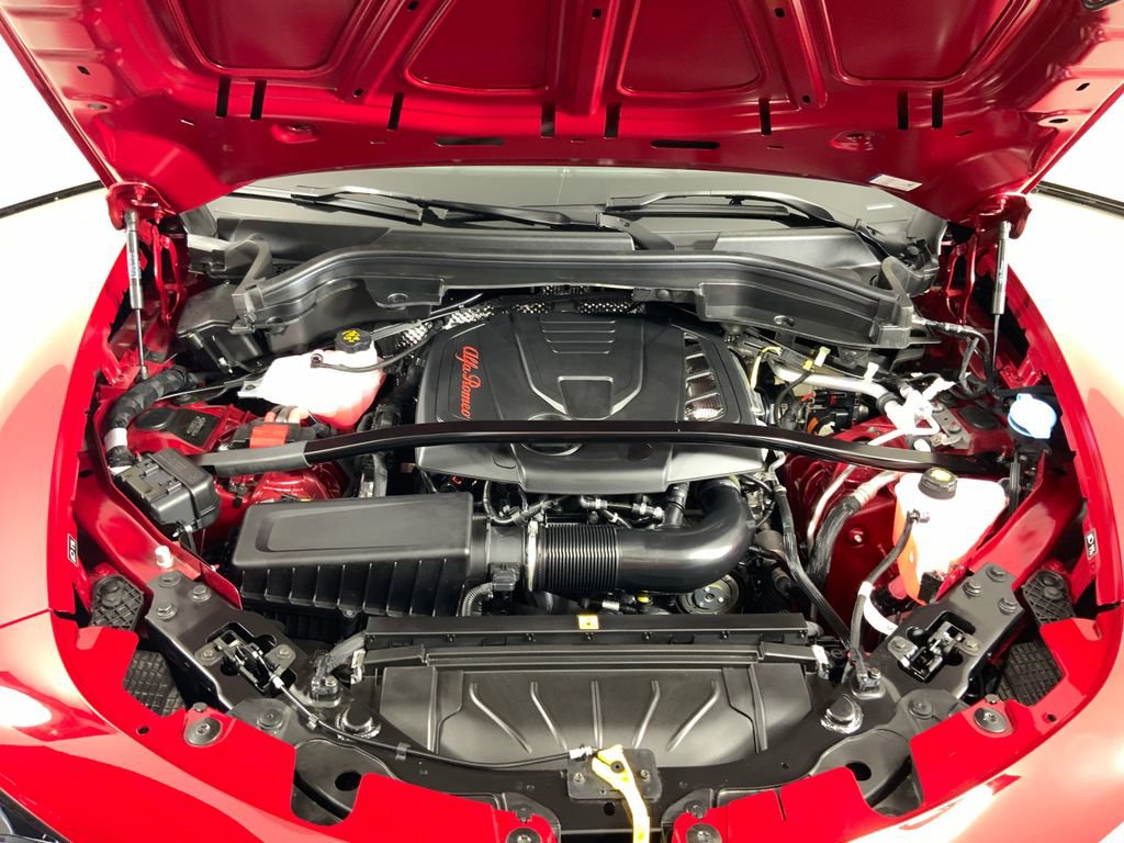 New 2026 Alfa Romeo Stelvio Sprint AWD/4WD image 4