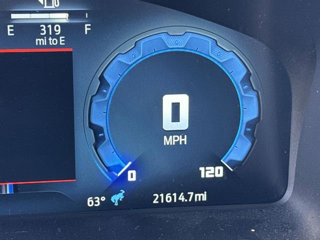 Used 2025 Ford Bronco Outer Banks AWD/4WD image 16