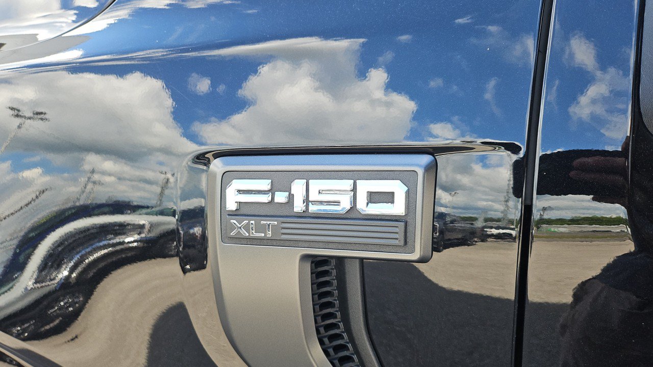 Used 2023 Ford F150 XLT w/ Equipment Group 302A High AWD/4WD image 10