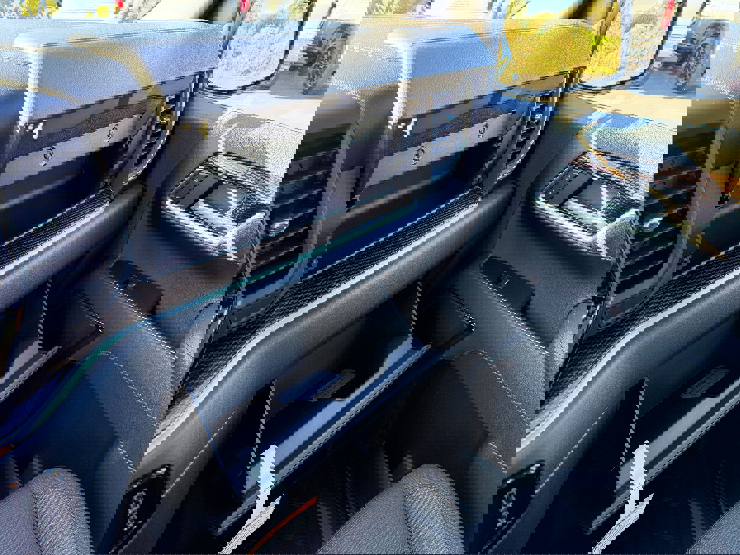 New 2026 GMC Sierra 1500 SLE w/ Max Trailering Package image 22