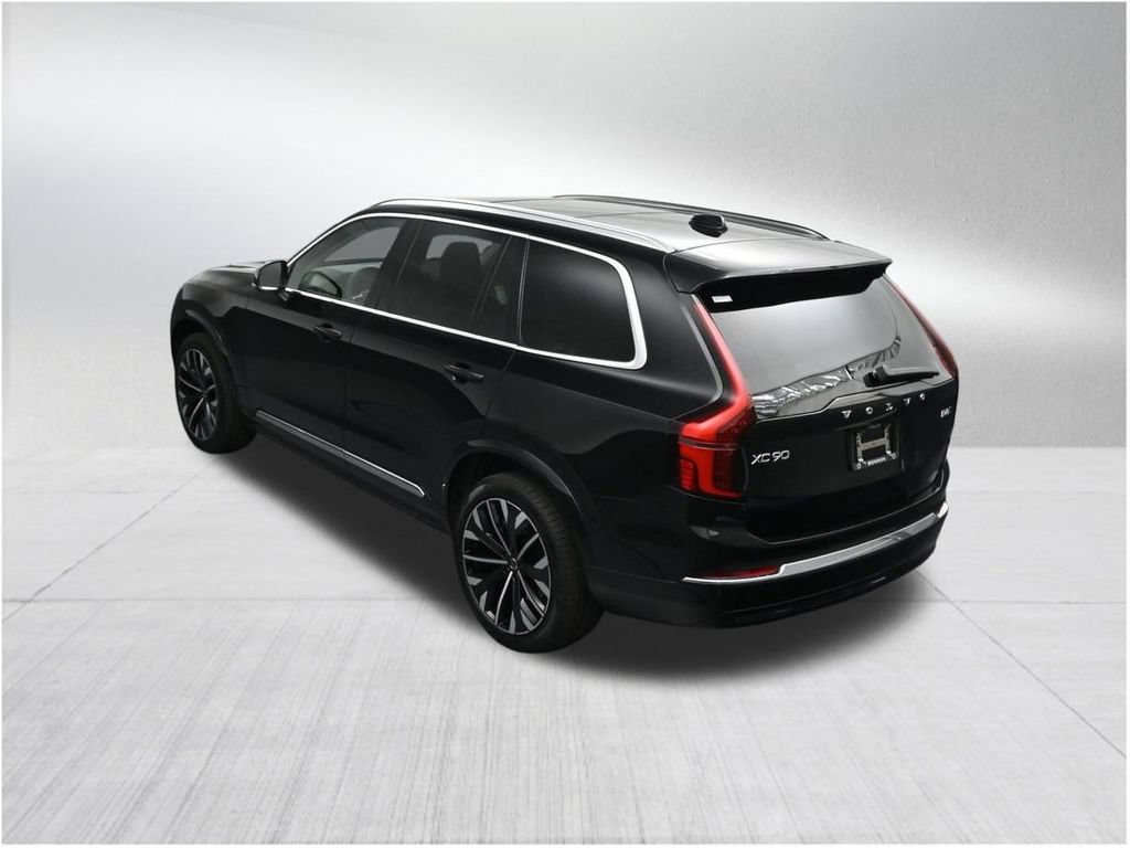 New 2026 Volvo XC90 B6 Plus w/ Protection Package AWD/4WD image 15