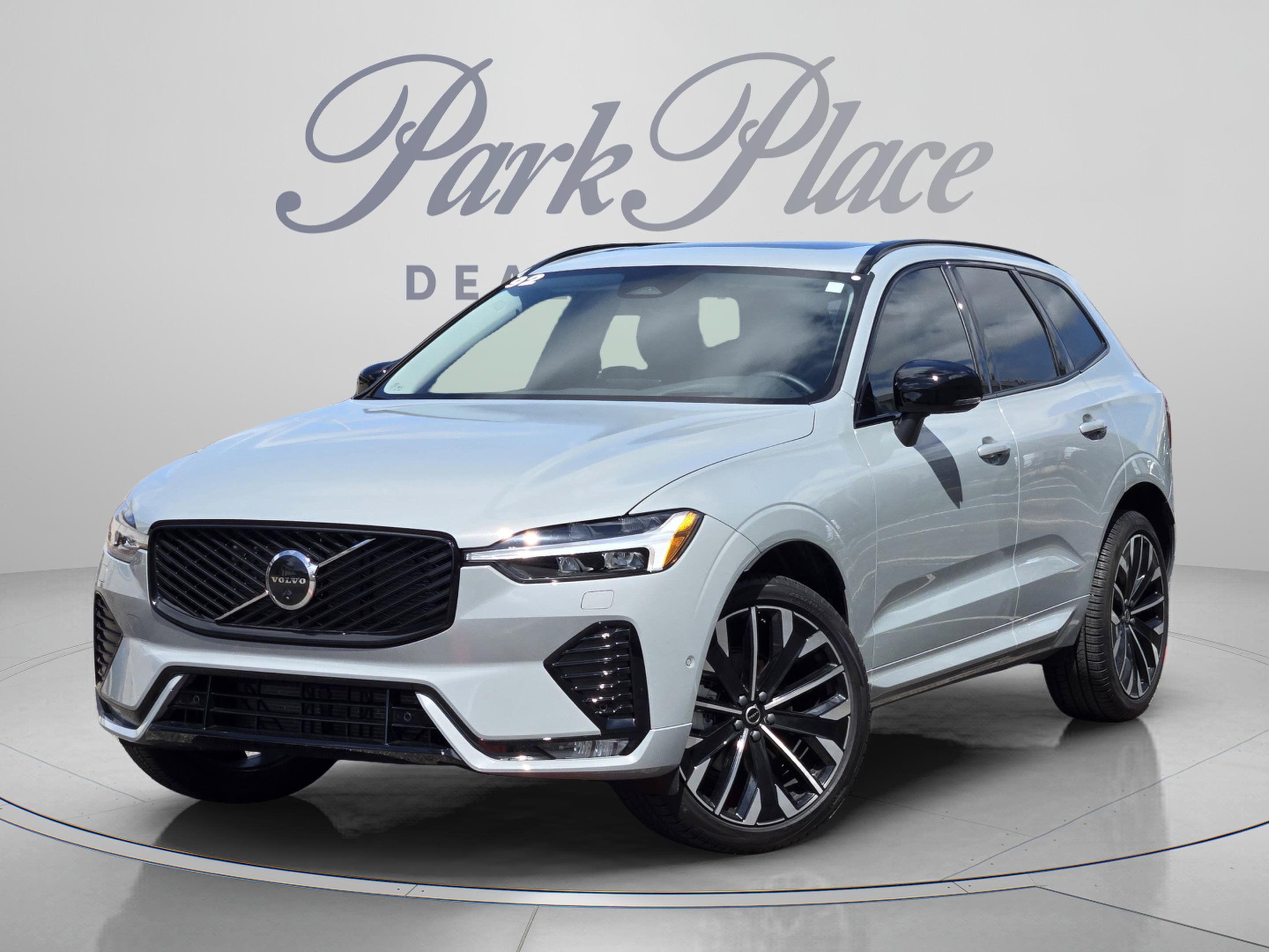 Used 2026 Volvo XC60 B5 Ultra w/ Protection Package Premier