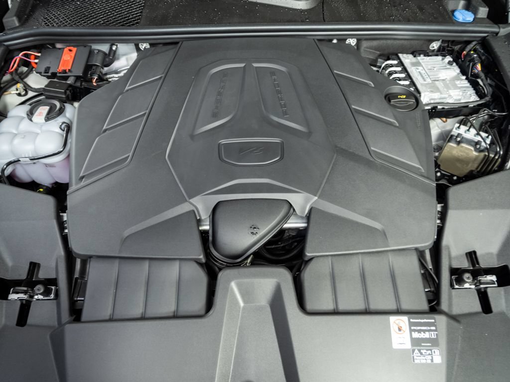New 2026 Porsche Cayenne AWD/4WD image 34