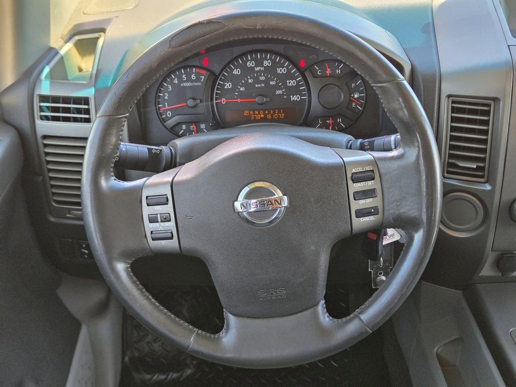 Used 2004 Nissan Titan SE RWD image 18
