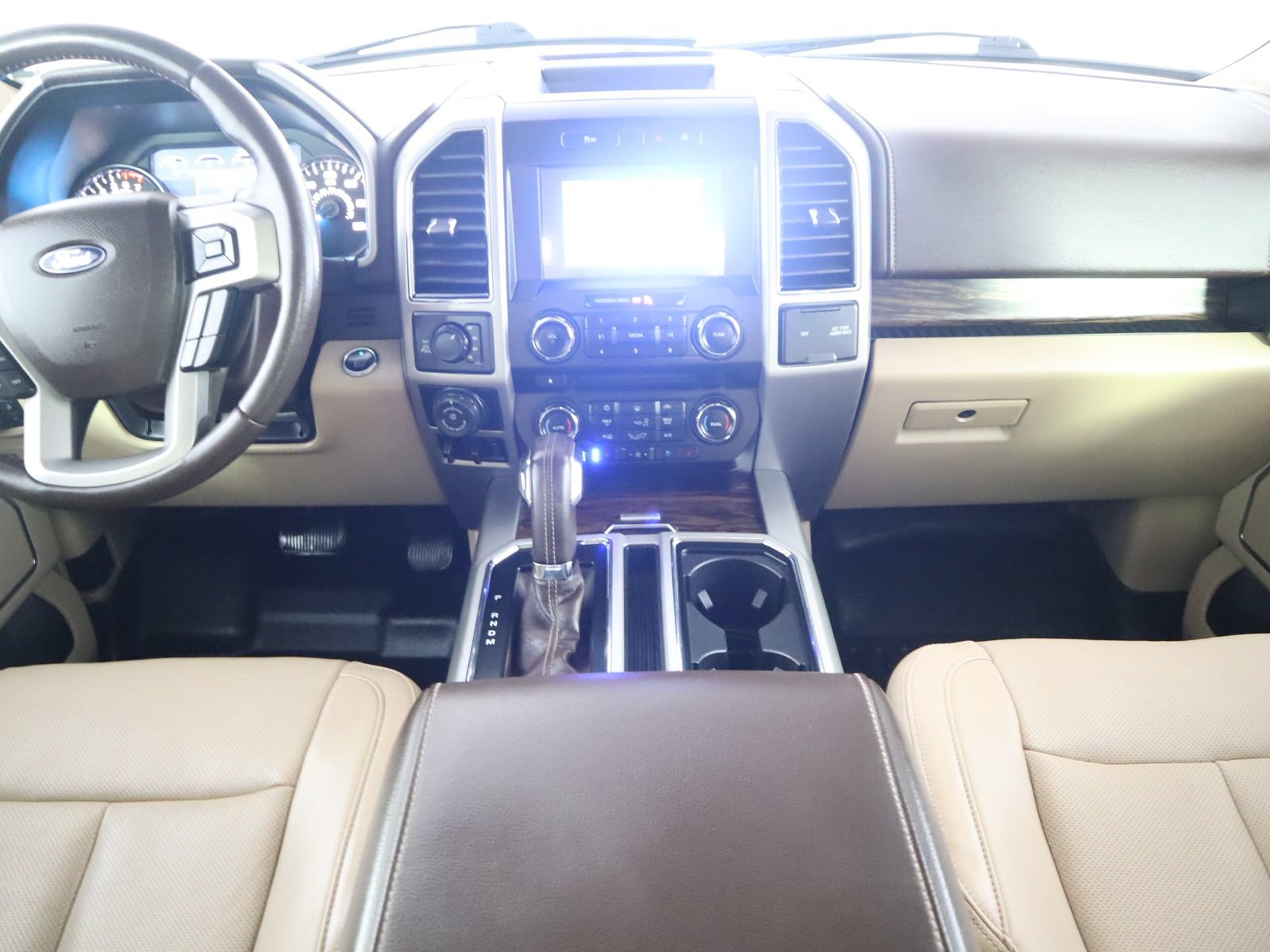 Used 2018 Ford F150 Lariat AWD/4WD image 24