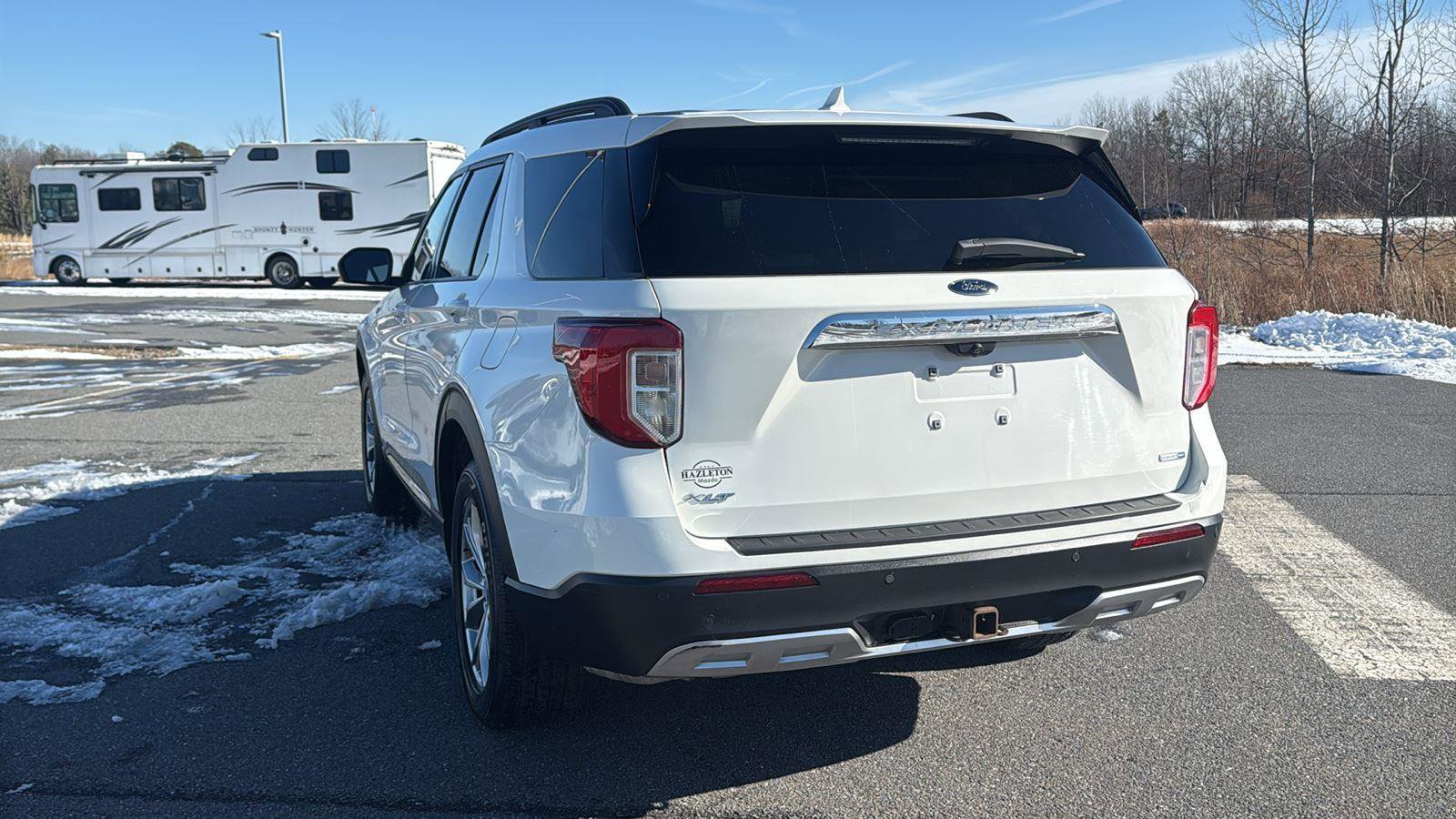 Used 2020 Ford Explorer XLT w/ Equipment Group 202A image 11