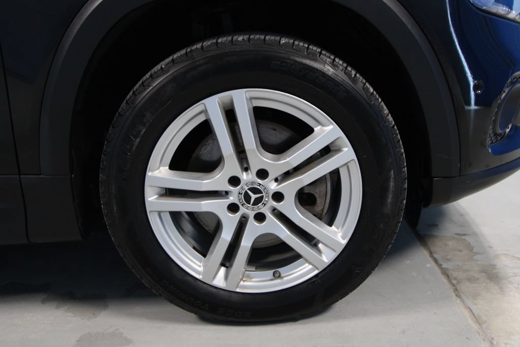 Used 2022 Mercedes-Benz GLB 250 4MATIC image 37