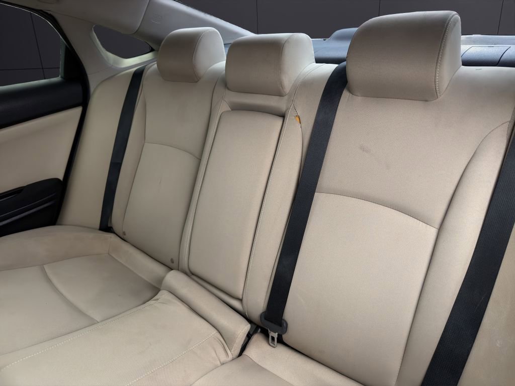 Used 2018 Honda Civic EX image 22