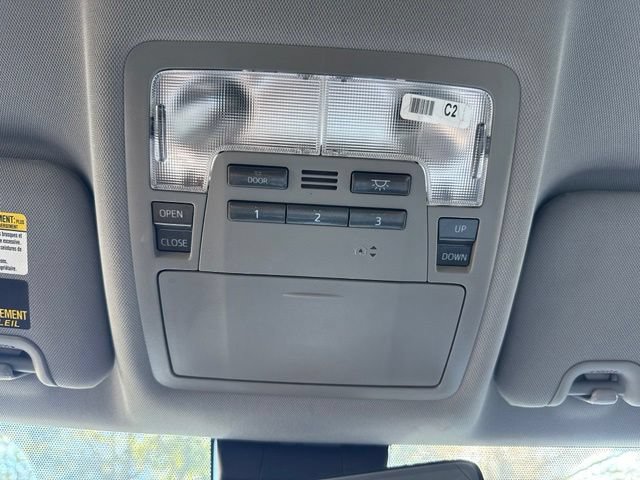Used 2018 Toyota Highlander XLE AWD/4WD image 45