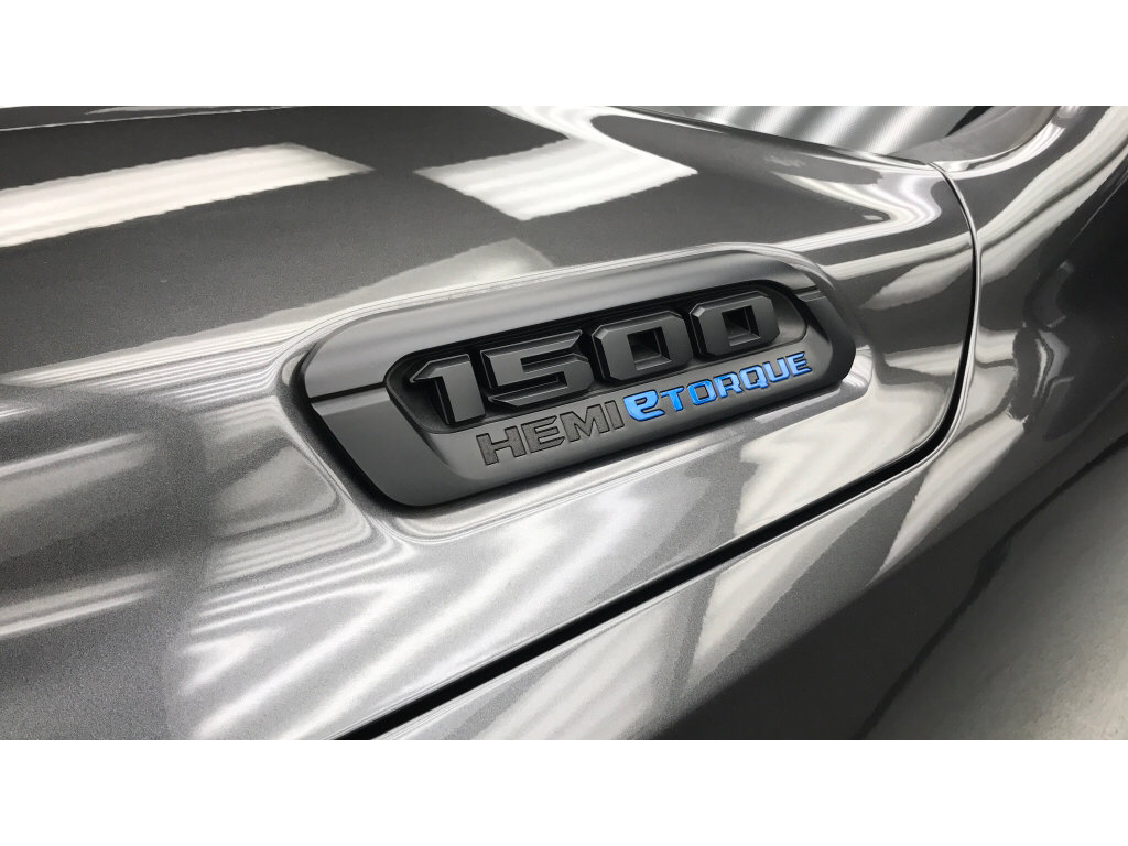 Used 2023 RAM 1500 Big Horn AWD/4WD image 7
