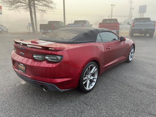 Used 2021 Chevrolet Camaro LT w/ RS Package image 7