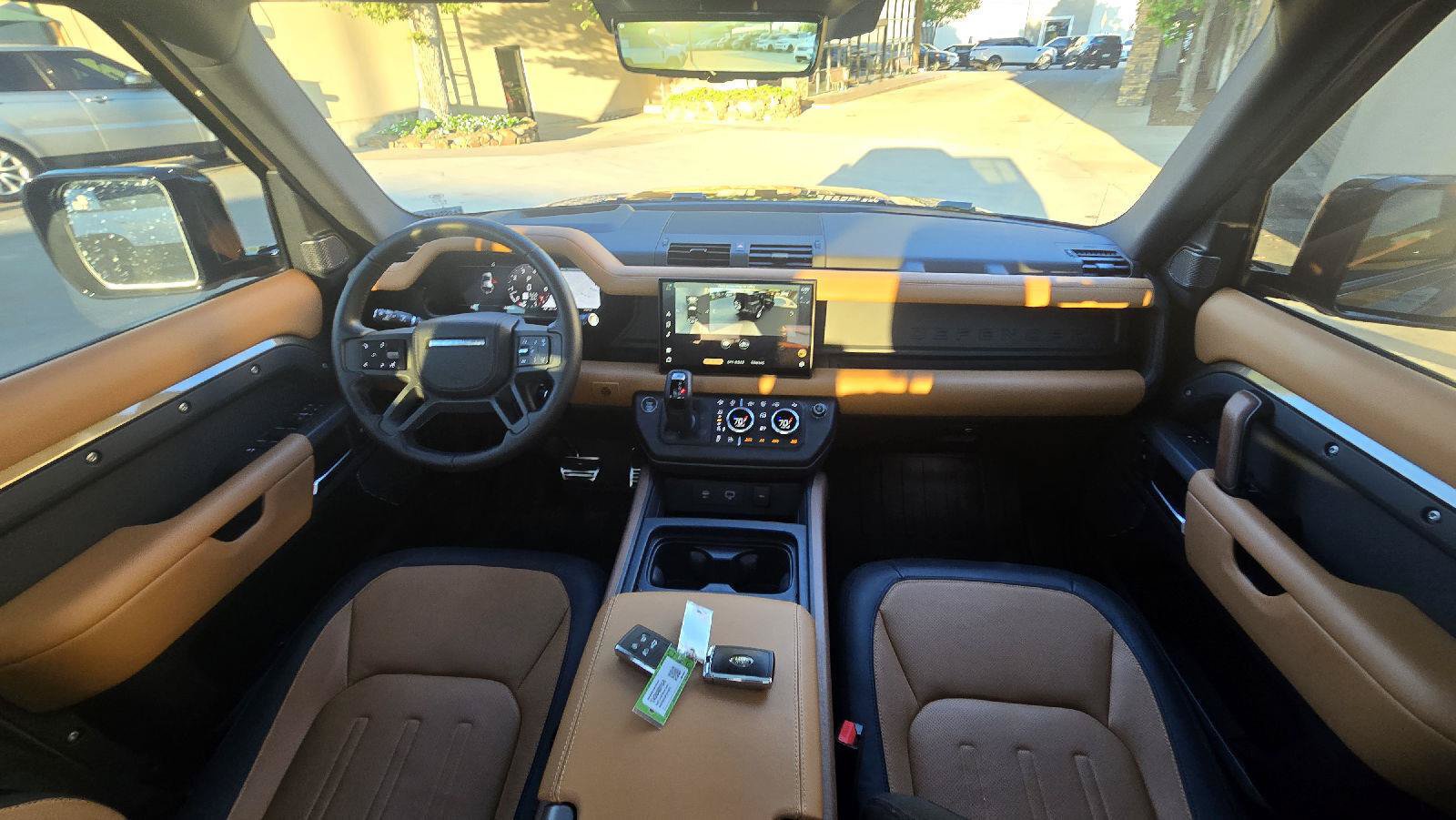 Certified 2023 Land Rover Defender 110 X AWD/4WD image 11