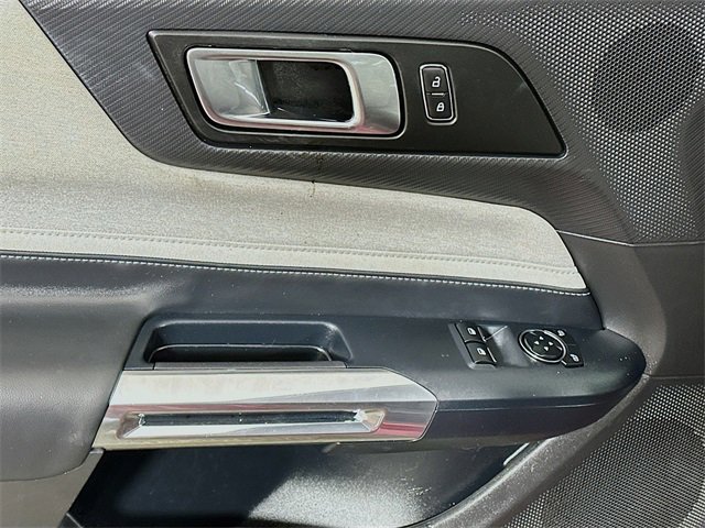 Used 2025 Ford Mustang Coupe image 10