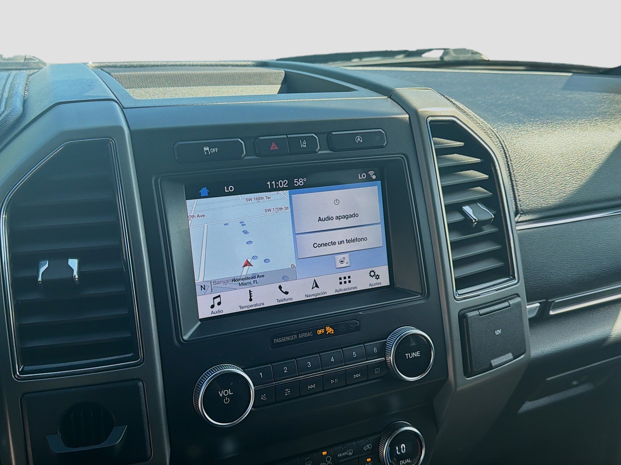 Used 2019 Ford Expedition XLT w/ Equipment Group 202A image 12