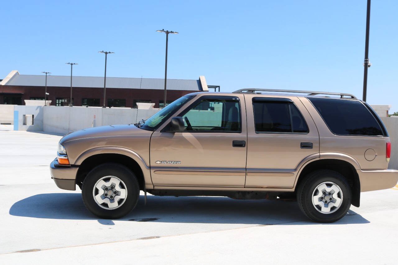 Used 2004 Chevrolet Blazer LS w/ Preferred Equipment Group AWD/4WD image 23
