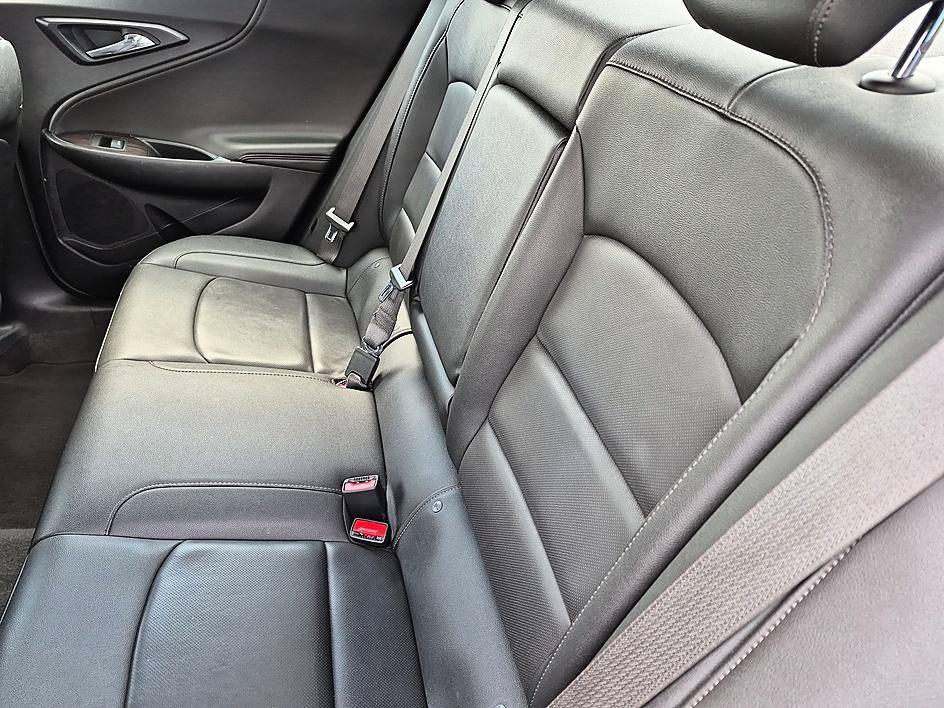 Used 2024 Chevrolet Malibu LT FWD image 29