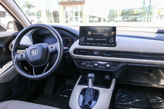 Used 2023 Honda HR-V LX image 16