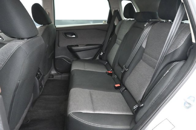 Used 2023 Nissan Rogue SV AWD/4WD image 27