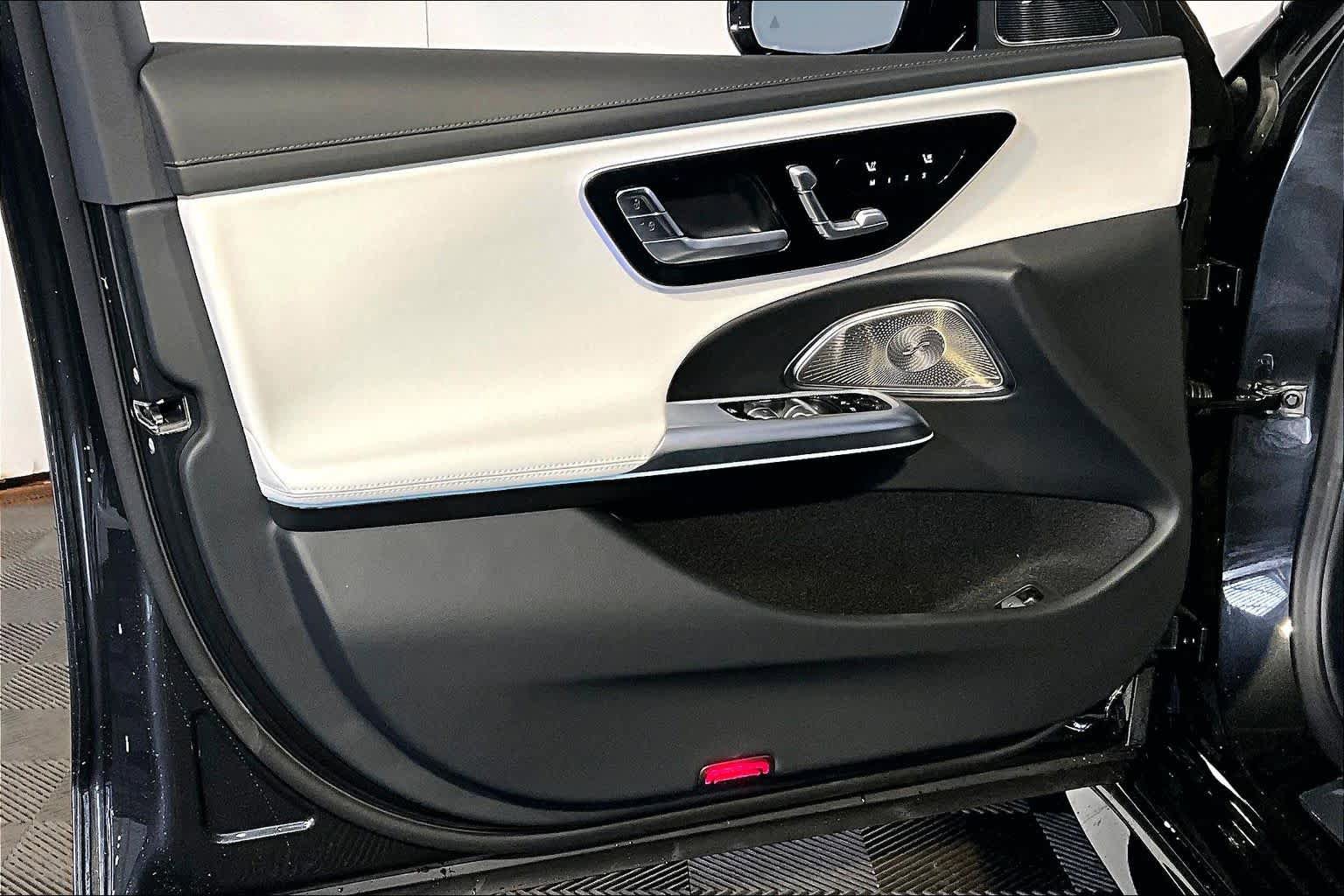 New 2026 Mercedes-Benz E 53 AMG 4MATIC Sedan image 11