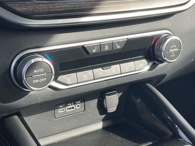 Used 2021 Nissan Altima 2.5 Platinum image 32