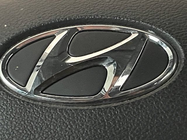 Used 2020 Hyundai Palisade SE FWD image 11