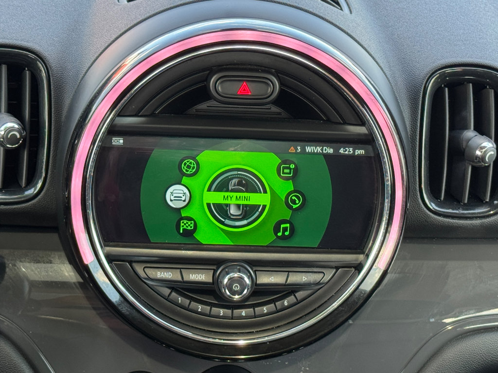 Used 2018 MINI Cooper Countryman FWD image 11