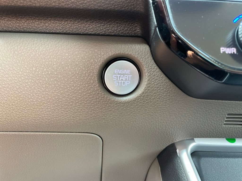 New 2027 Kia Carnival FWD image 23