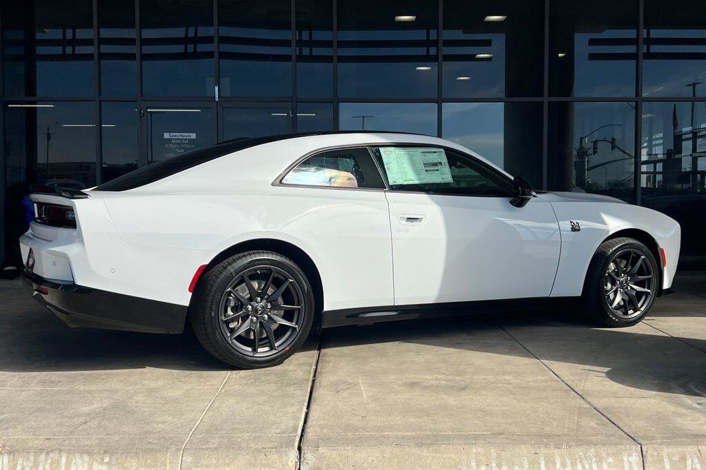New 2026 Dodge Charger Scat Pack w/ Blacktop Package AWD/4WD image 3
