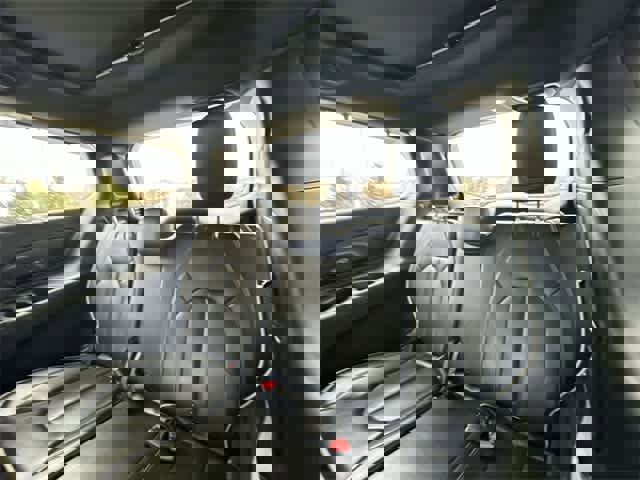 Used 2021 Chrysler Pacifica Limited w/ S Appearance Package image 20