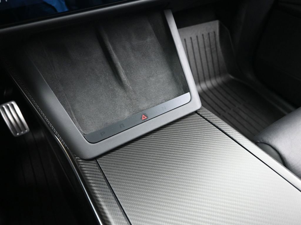 Used 2023 Tesla Model X Plaid image 17