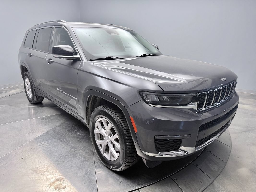 Used 2022 Jeep Grand Cherokee L Limited AWD/4WD image 3