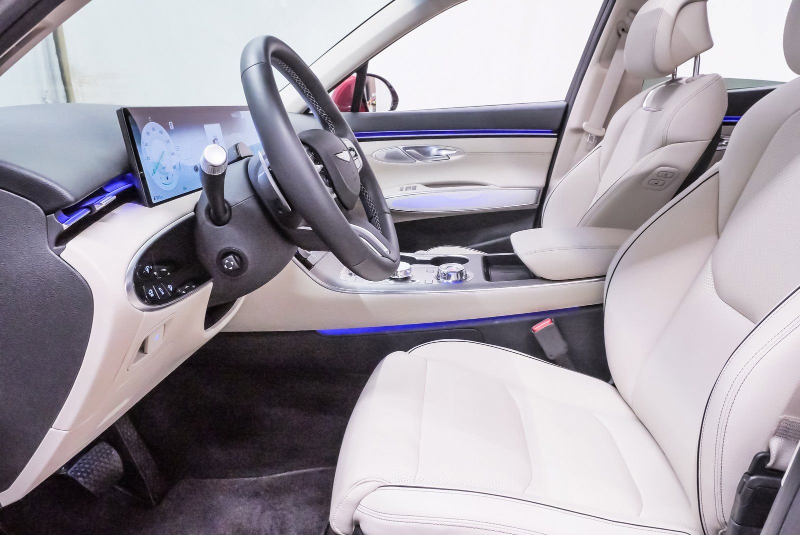 Certified 2026 Genesis GV70 2.5T Advanced image 9